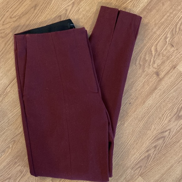 Ann Taylor Chic Skinny Pants - Picture 9 of 10